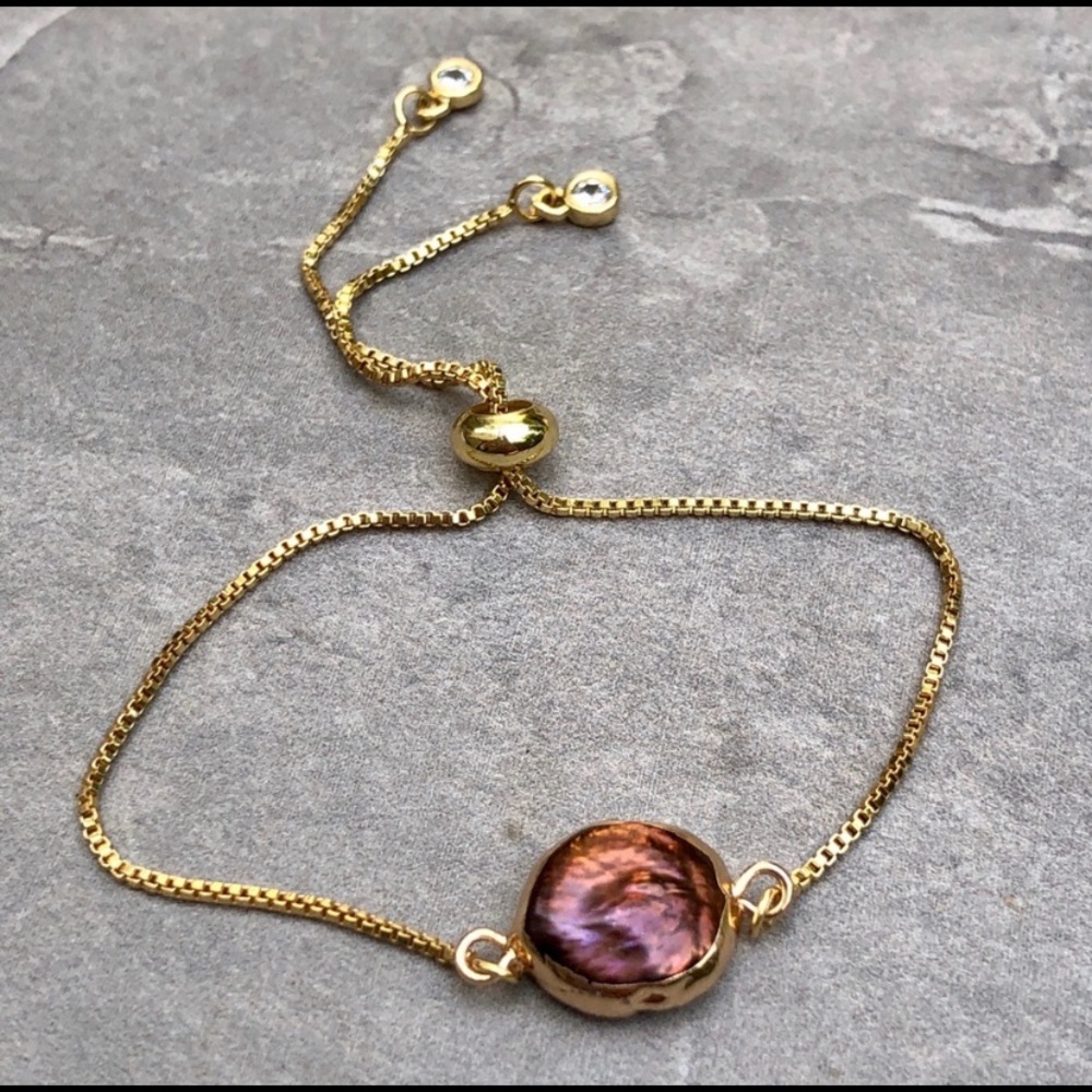 Stunning Natural Peacock Pearl 18K Gold Bracelet - Picture 2 of 7